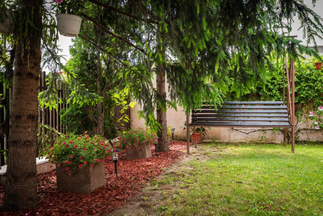 Ferienwohnung Provence Arad Exterior foto